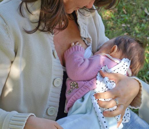 In some cases, tops, blouses, and dresses include special panels on their fronts to make breastfeeding easy.