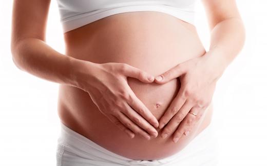 Pregnant women are suspectible to listeria.