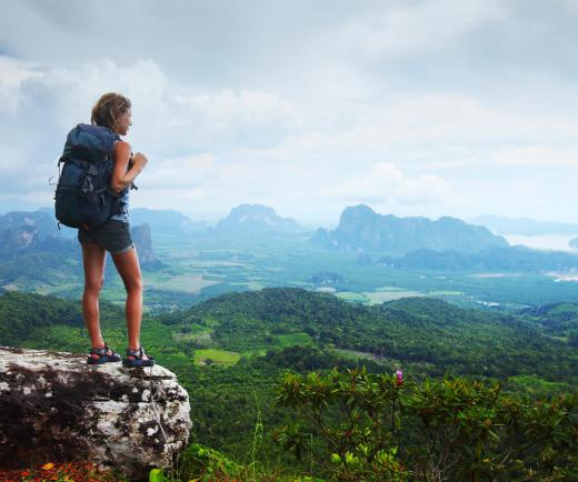 Hiking through scenic areas is a part of some boot camp fitness classes.