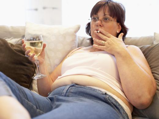 Lifestyle choices such as smoking and excessive drinking are causes of female infertility.