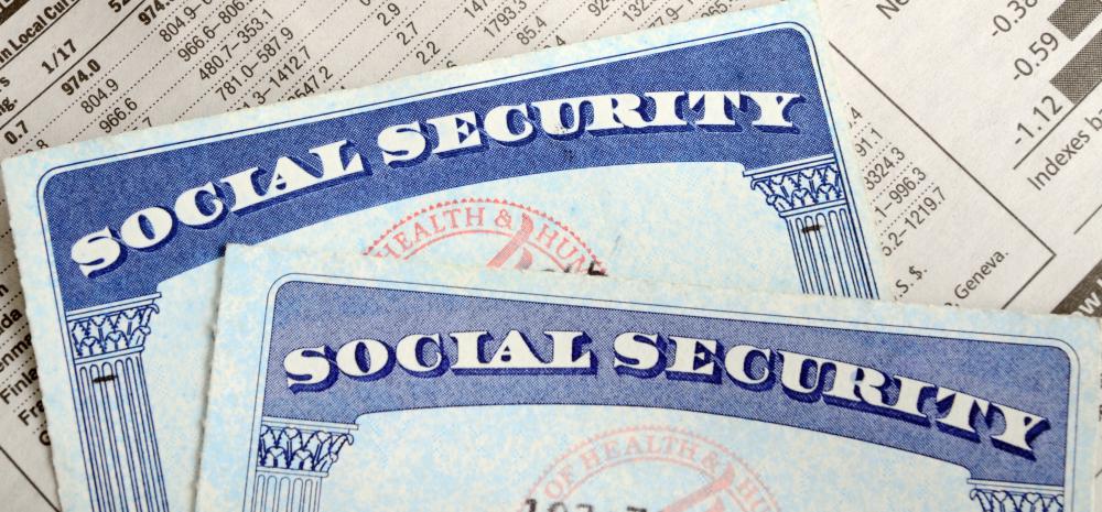 What is a Social Security Card? (with pictures)