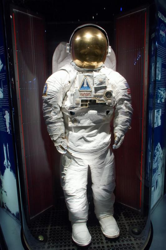 What Would Happen to a Human Body in Space Without a Spacesuit?