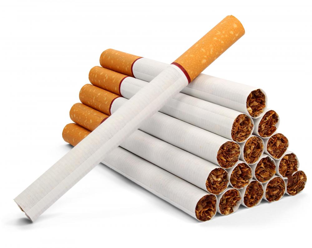 What is the Difference Between a Cigar and a Cigarette?