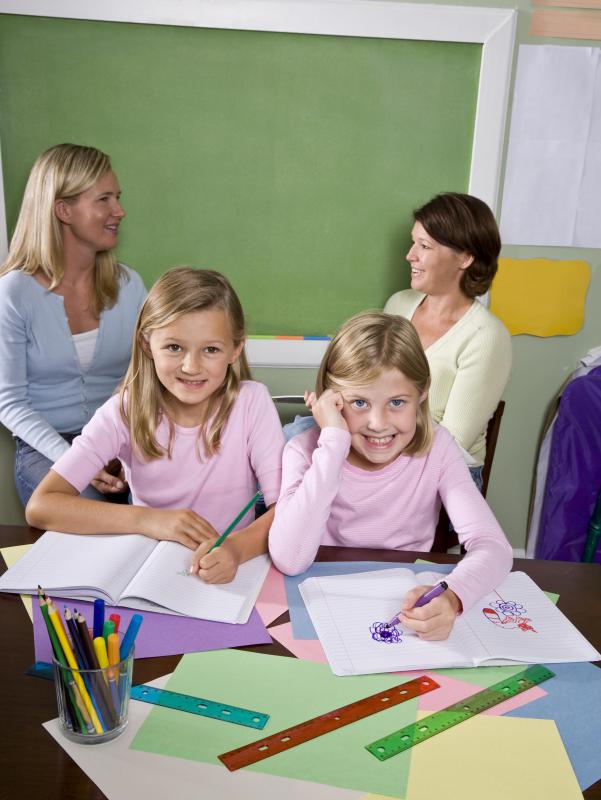 What Are The Different Teaching Assistant Jobs With Pictures