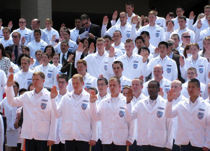 What Is The Hippocratic Oath with Pictures 