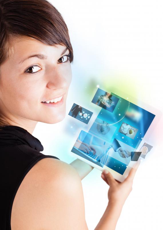 What is the Best Way to Store Photos? (with pictures)