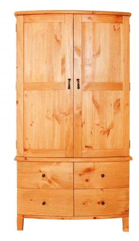 What Is The Difference Between A Wardrobe And An Armoire